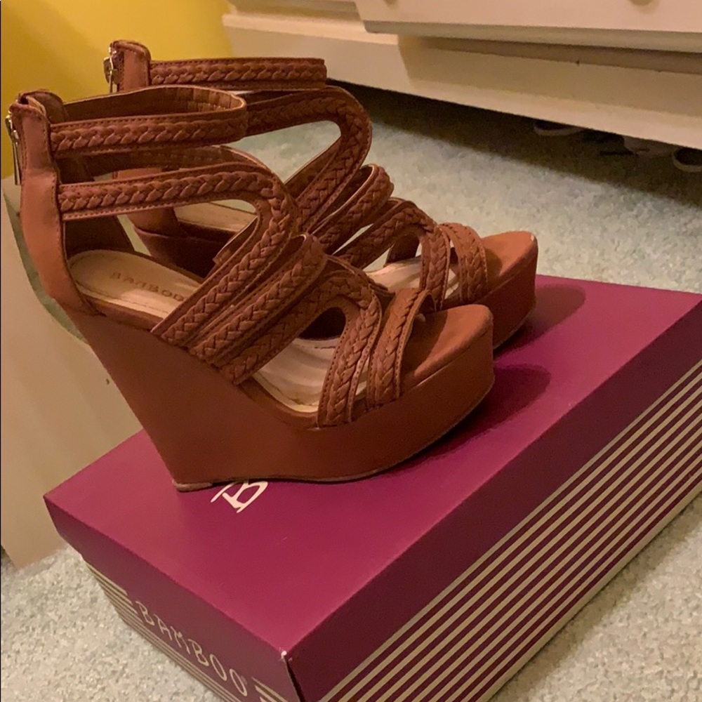 Brown Wedges